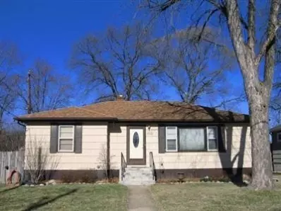 1202 E Miller St, Griffith, IN 46319 photo 1