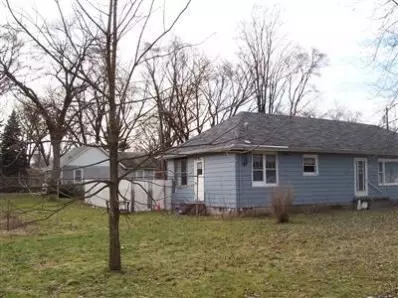 3802 Ellsworth Pl, Gary, IN 46408 photo 2