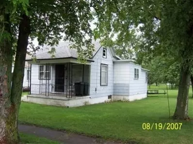 614 E State St, Morocco, IN 47963 photo 3