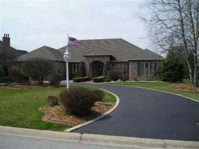 916 Killarney Dr, Dyer, IN 46311 photo 1