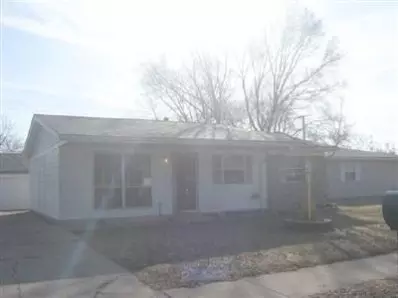 551 Wayne St, Gary, IN 46403 photo 1