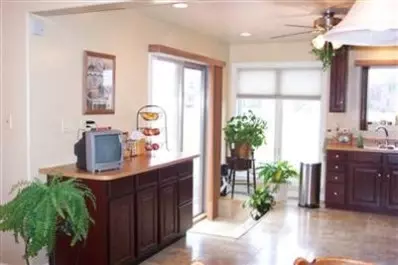 8295 Doubletree Ct, Crown Point, IN 46307 photo 4