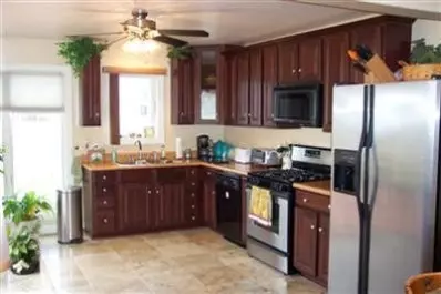 8295 Doubletree Ct, Crown Point, IN 46307 photo 3