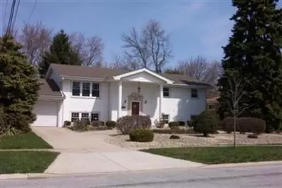 1541 Melbrook Dr, Munster, IN 46321 photo 1