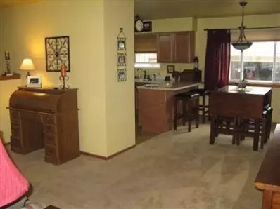 1237 Rennselaer Ct, Griffith, IN 46319 photo 6
