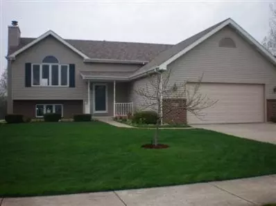 658 N Wren Ct, Griffith, IN 46319 photo 1