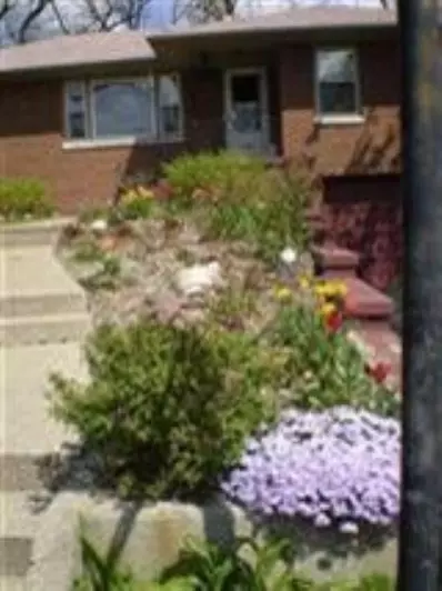 2424 Crest Rd, Gary, IN 46408 photo 4