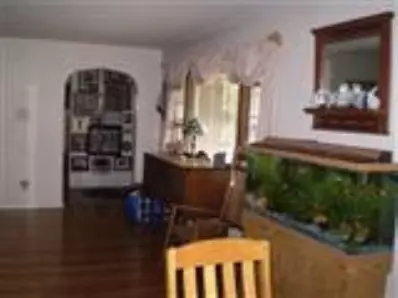 2424 Crest Rd, Gary, IN 46408 photo 8