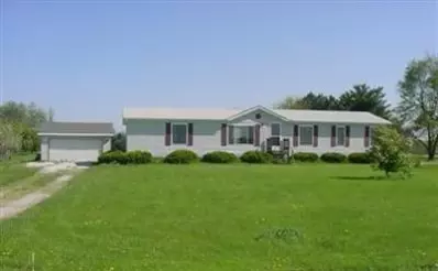 357 E 550 S, Kouts, IN 46347 photo 1