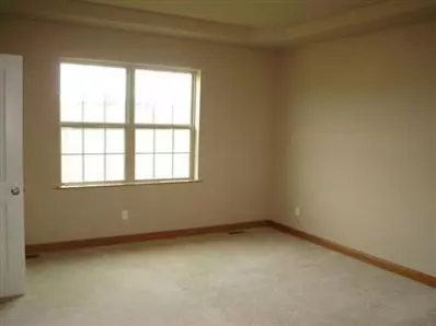 3104 Kickbush Dr, Valparaiso, IN 46385 photo 10