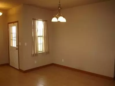 3104 Kickbush Dr, Valparaiso, IN 46385 photo 4