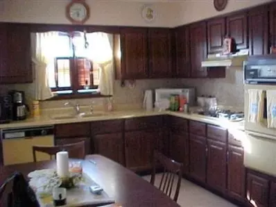 628 Northgate Dr, Dyer, IN 46311 photo 4