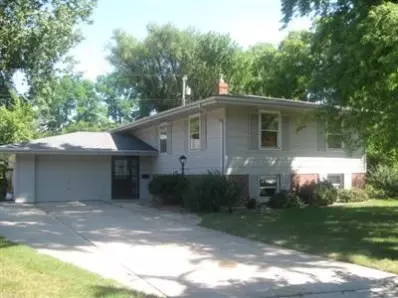 1721 Inner Circle Dr, Munster, IN 46321 photo 1