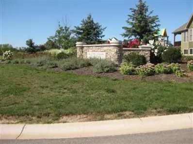 2653 Walker Dr, Valparaiso, IN 46385 photo 4