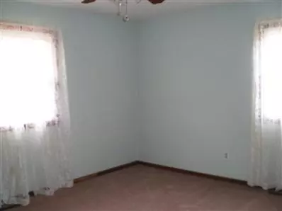 10352 N 477, De Motte, IN 46310 photo 8
