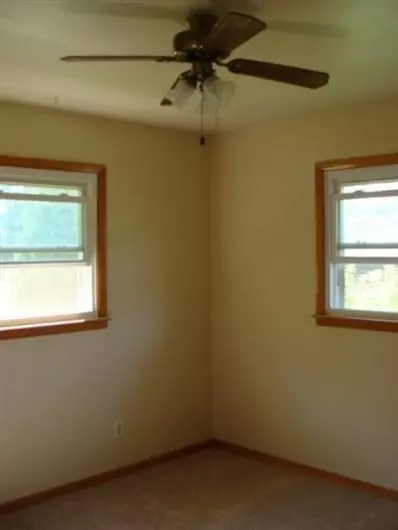 602 E Ash St, Griffith, IN 46319 photo 10