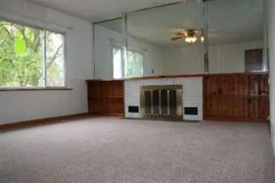 810 N Lafayette, Griffith, IN 46319 photo 2