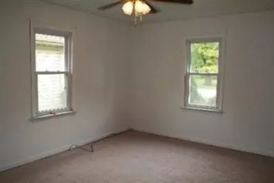 810 N Lafayette, Griffith, IN 46319 photo 9