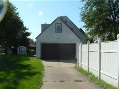1413 Amy Ct, Whiting, IN 46394 photo 2