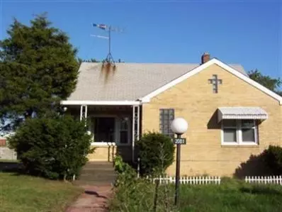 2001 Harrison St, Gary, IN 46407 photo 1