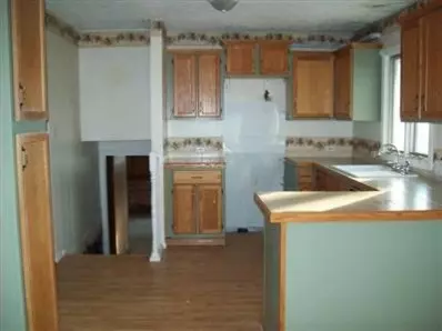 1802 Norwood Dr, Griffith, IN 46319 photo 3
