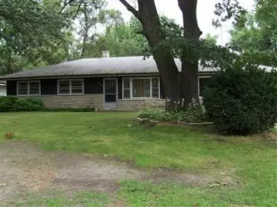 2080 W 51st Pl, Gary, IN 46404 photo 1