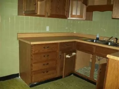 366 Grant St, Gary, IN 46404 photo 3