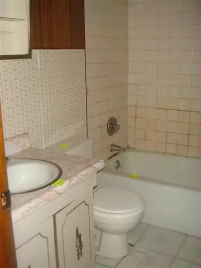 41 E Waltham St, Hammond, IN 46320 photo 8