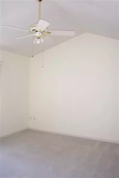932 Cornwallis Ln, Munster, IN 46321 photo 9