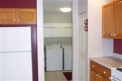 932 Cornwallis Ln, Munster, IN 46321 photo 6