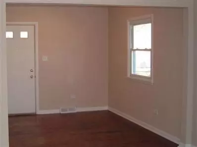 630 N Wheeler Ave, Griffith, IN 46319 photo 4