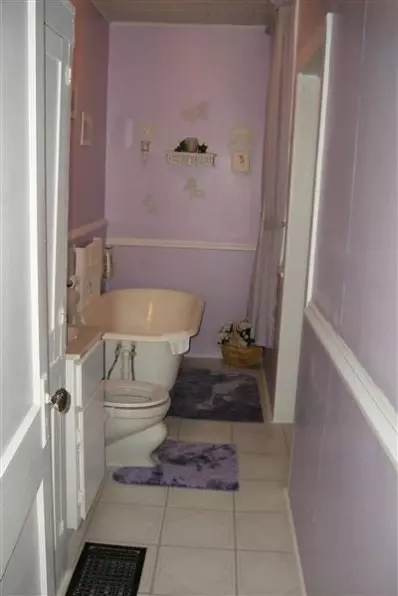 301 E John St, Knox, IN 46534 photo 9