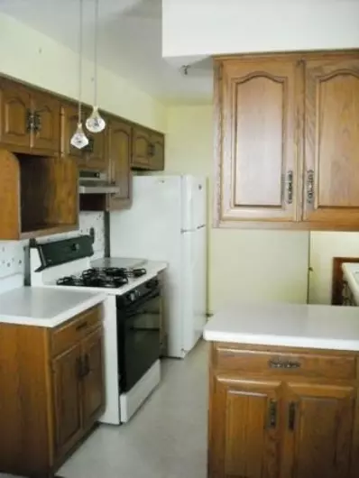 706 W Ash Ave, Griffith, IN 46319 photo 4
