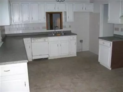 200 Hickory, Crown Point, IN 46307 photo 2