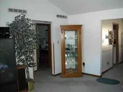 1960 W Ash St, Griffith, IN 46319 photo 6