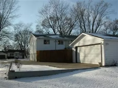 109 N Jay St, Griffith, IN 46319 photo 2