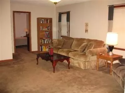 6830 Wicker Ave, Hammond, IN 46323 photo 4