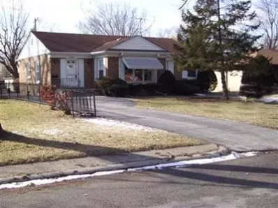 8250 Baring Ave, Munster, IN 46321 photo 2