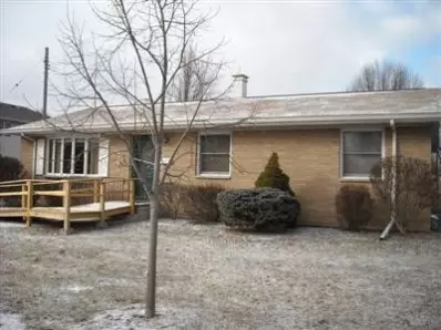 614 E Ash Pl, Griffith, IN 46319 photo 1