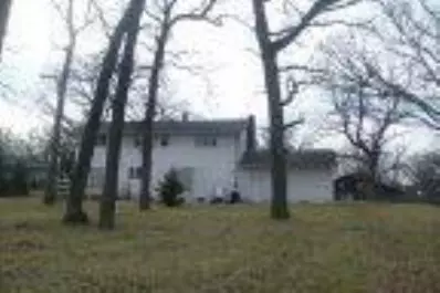 8739 Lantern Dr, Saint John, IN 46373 photo 2