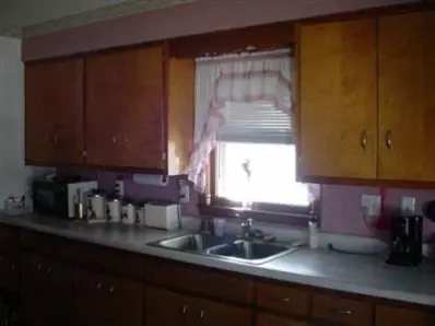 144 N Dwiggins, Griffith, IN 46319 photo 6