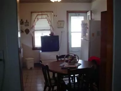 144 N Dwiggins, Griffith, IN 46319 photo 7