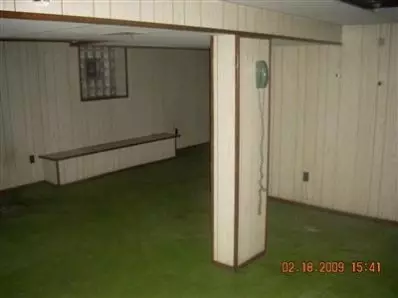716 Virginia St, Gary, IN 46402 photo 8