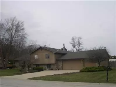 1531 E Valley Pl, Dyer, IN 46311 photo 2
