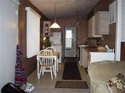 359 Strongbow St, Porter, IN 46304 photo 9