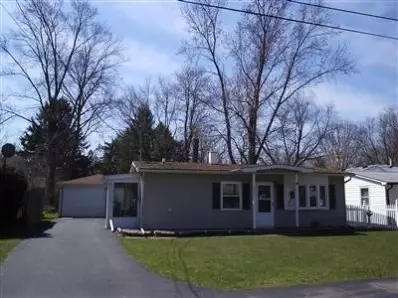 359 Strongbow St, Porter, IN 46304 photo 2