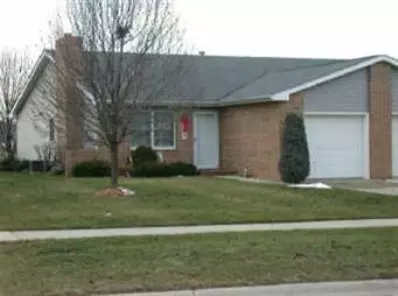 706 Rueth Dr, Griffith, IN 46319 photo 1