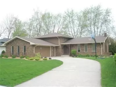 1501 Oriole Dr, Munster, IN 46321 photo 1