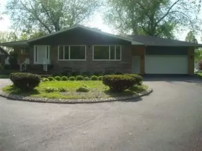 1820 Norwood Dr, Griffith, IN 46319 photo 1