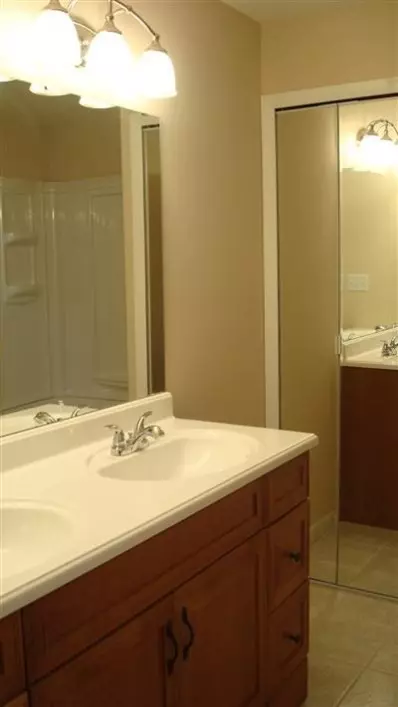 1820 Norwood Dr, Griffith, IN 46319 photo 9